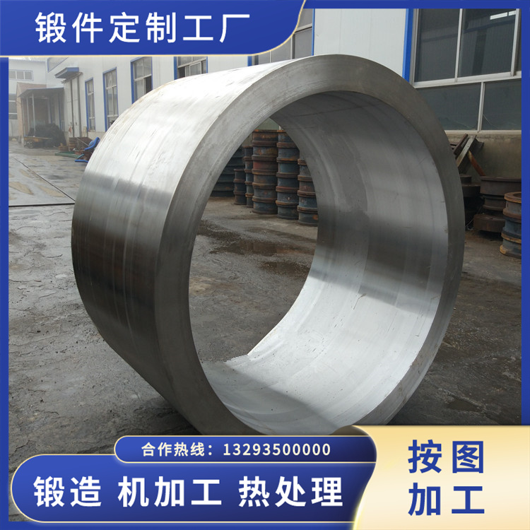 大型剪切轉(zhuǎn)彎?rùn)C(jī)油缸